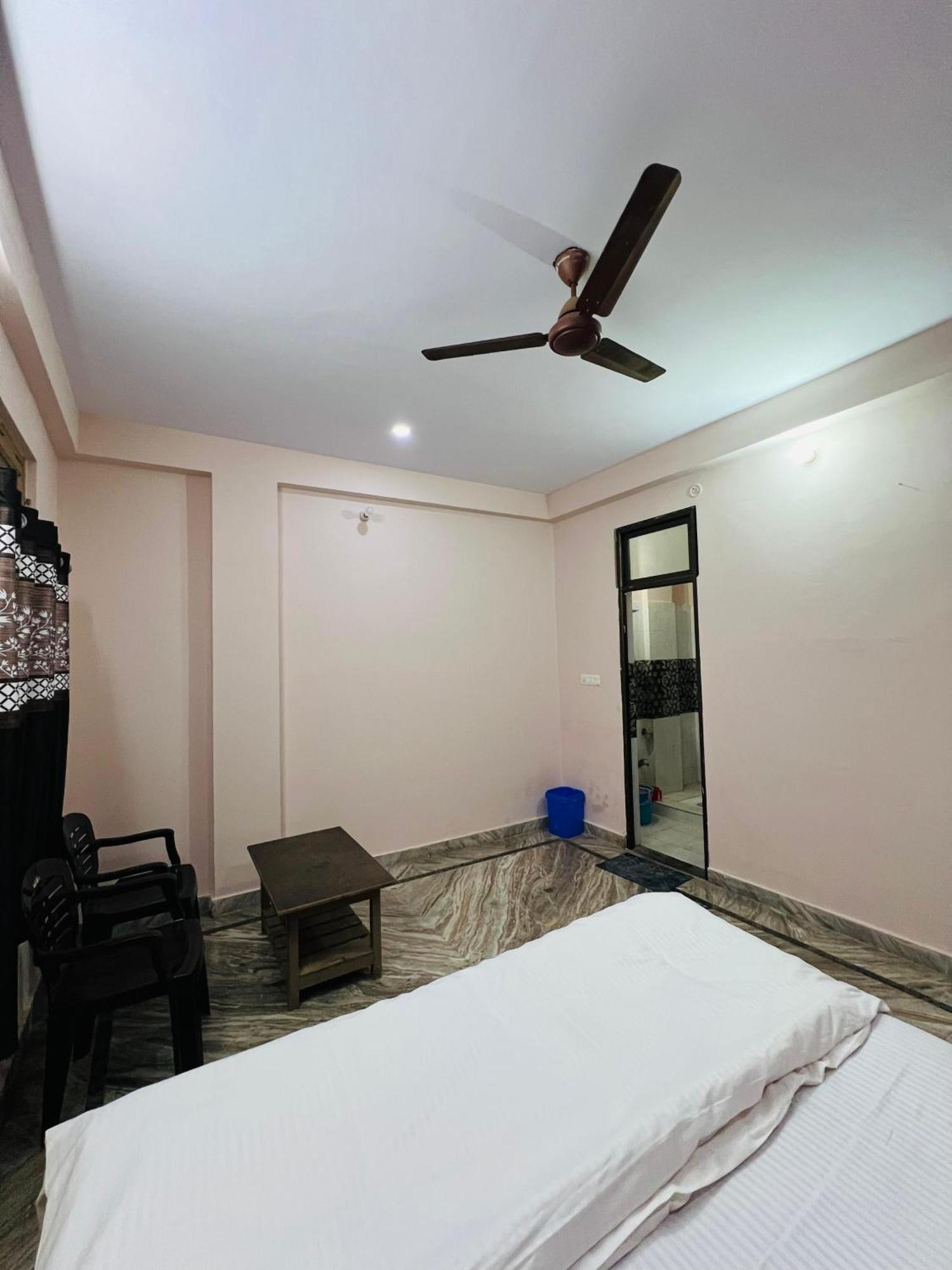 Annapurna Homestays Varanasi Exterior photo